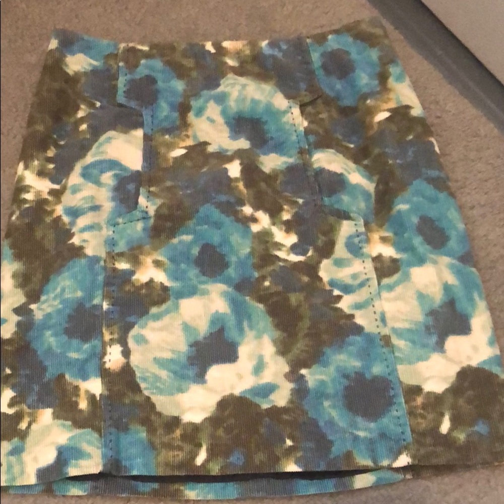 Boutique skirt never worn Cordoroy